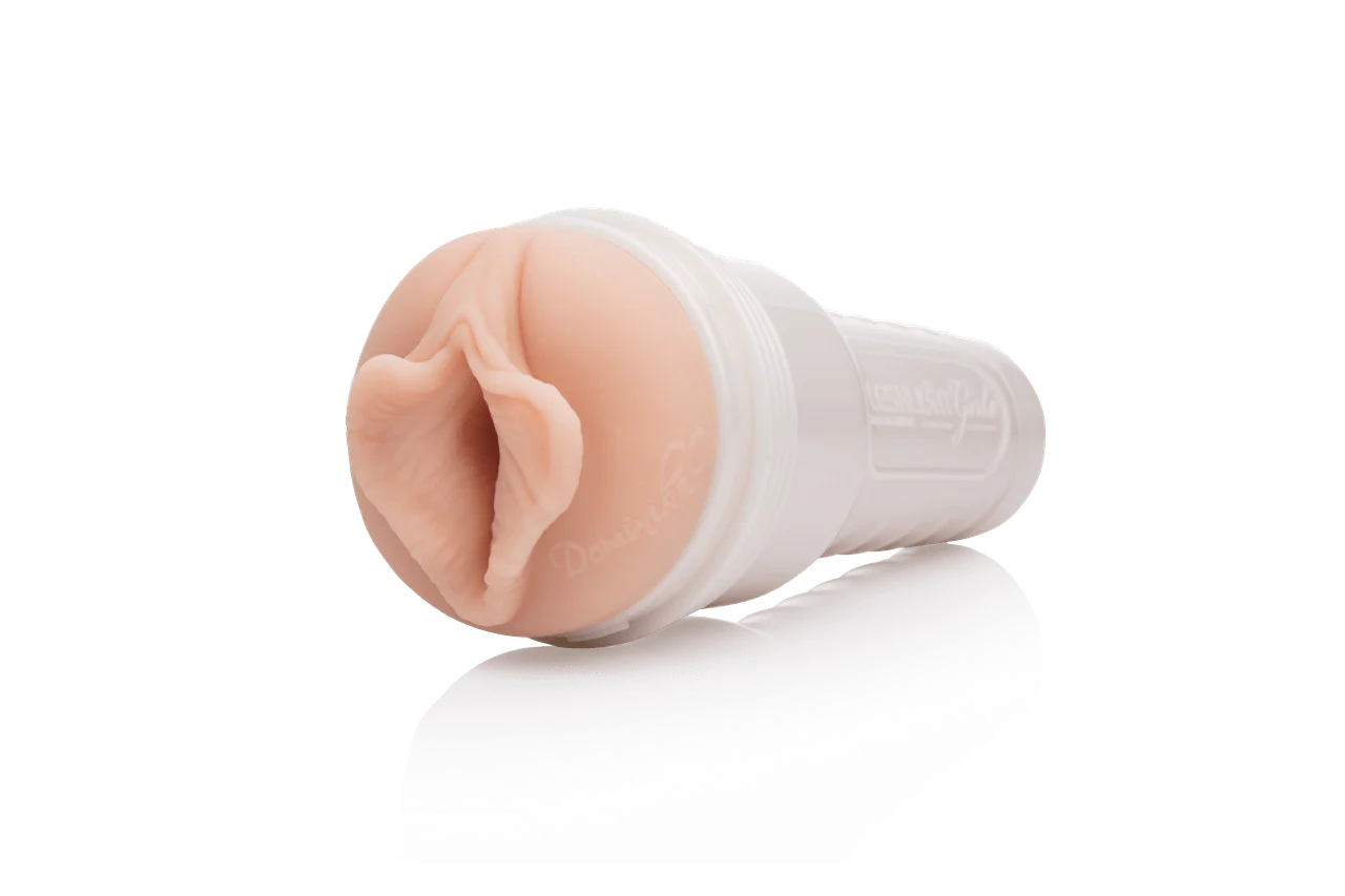 Dominika Fleshlight - Image 10