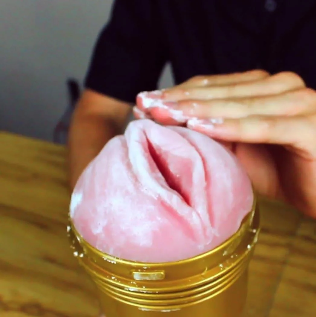 Fleshlight Renewing Powder™ - Image 3